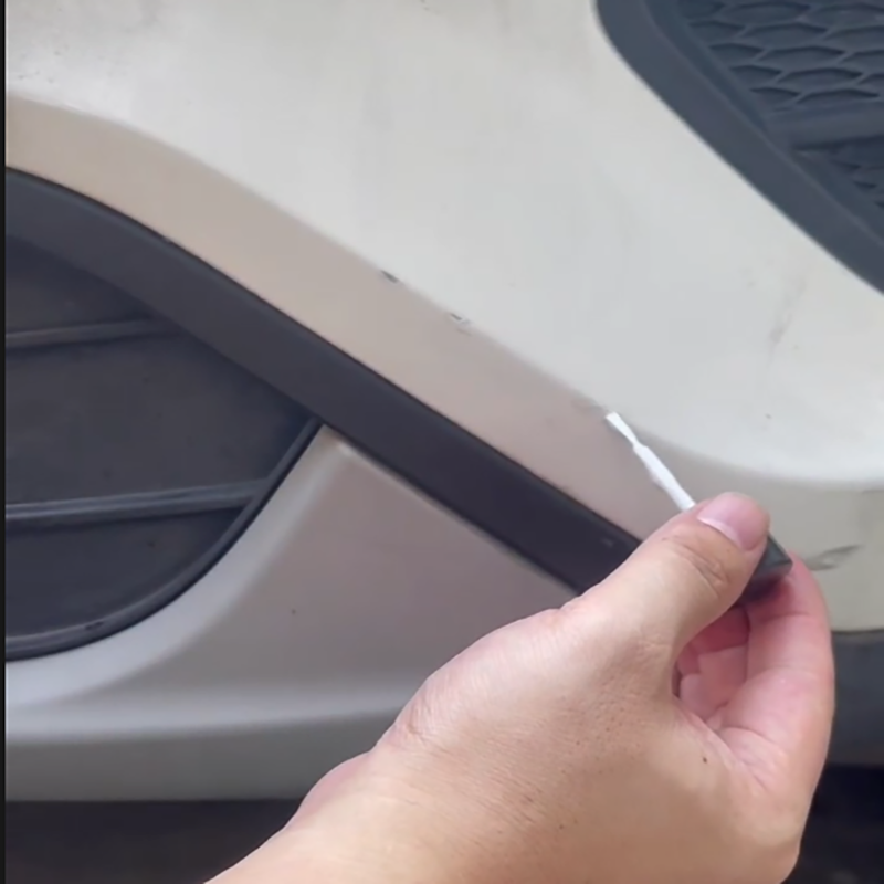 Car Touch-Up Paint Kit (with b – обзор и цена Car Scratch Remover Pen
